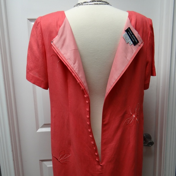 DONNA MORGAN - Vintage Embroidered Dragonfly Dress - Picture 6 of 8